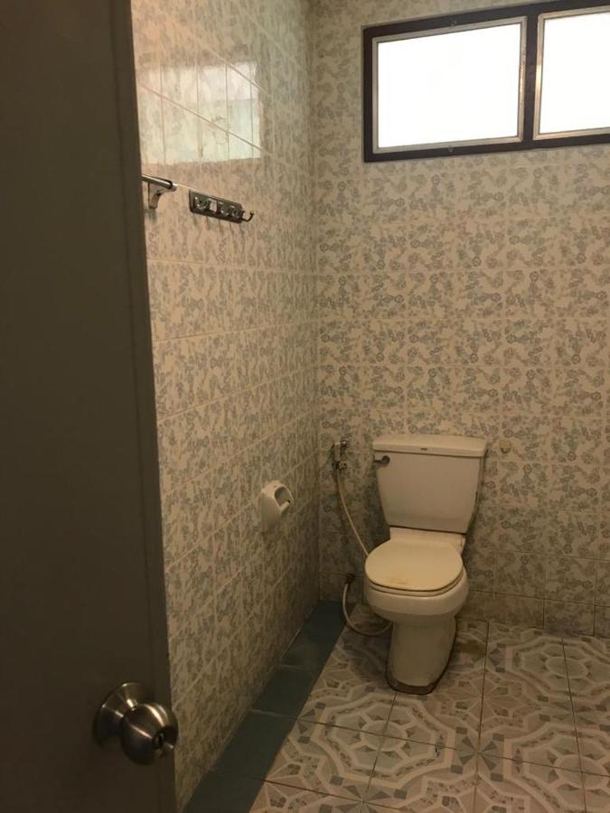 Oyo 851 On Hill Residence Patong Екстериор снимка