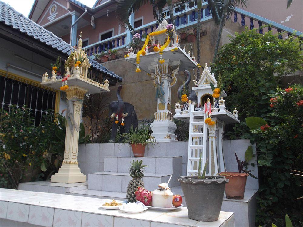 Oyo 851 On Hill Residence Patong Екстериор снимка