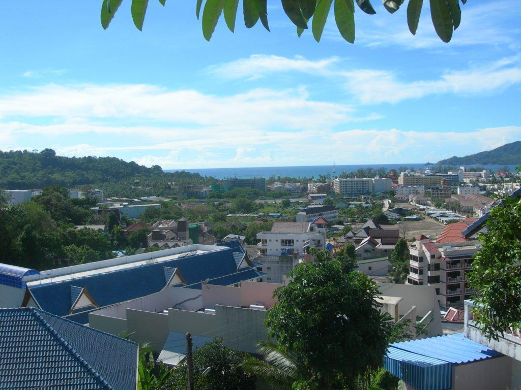 Oyo 851 On Hill Residence Patong Екстериор снимка