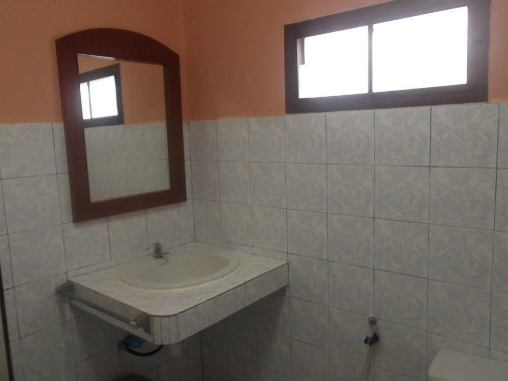 Oyo 851 On Hill Residence Patong Екстериор снимка